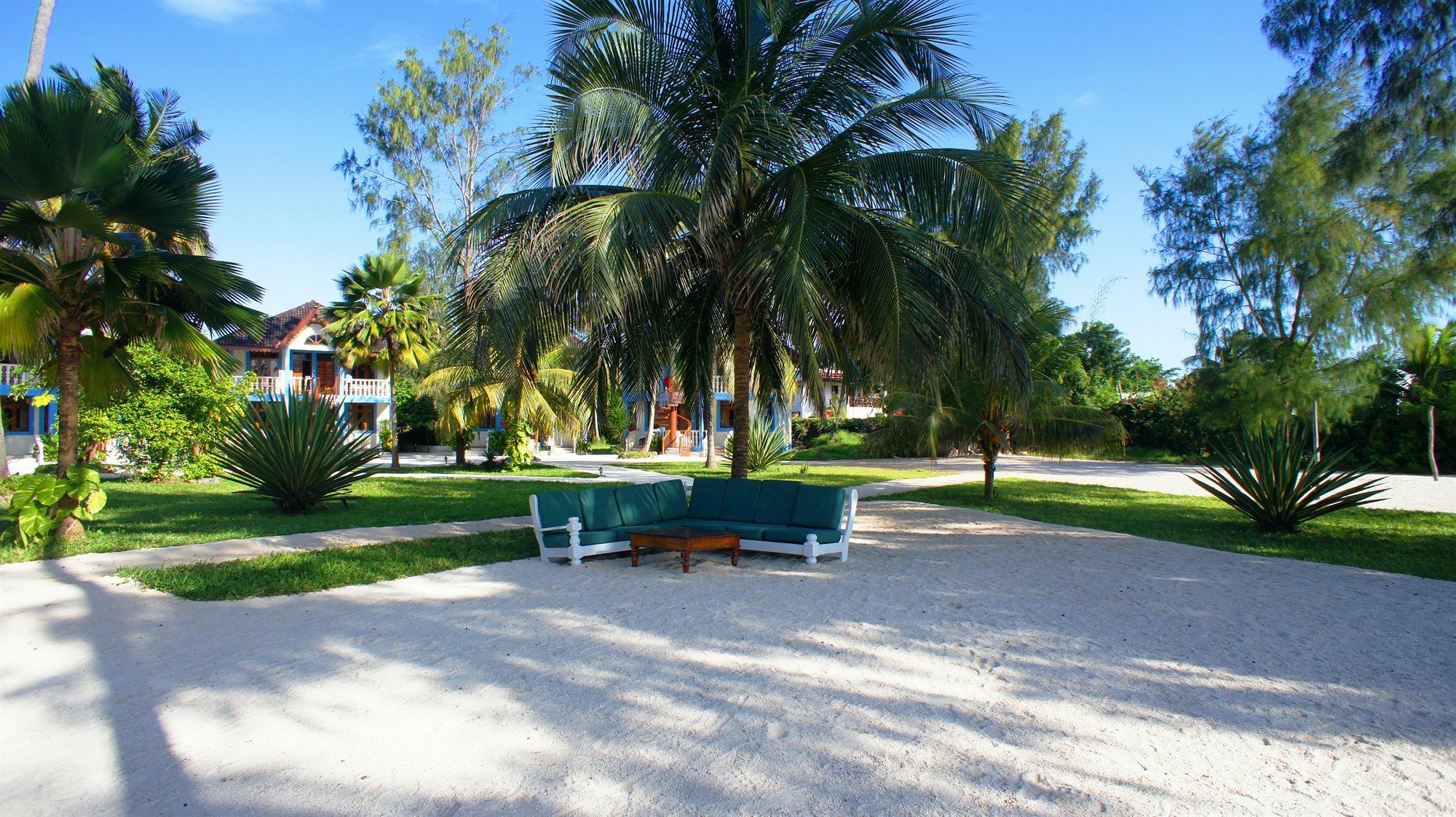 Smiles Beach Hotel Nungwi Exterior foto